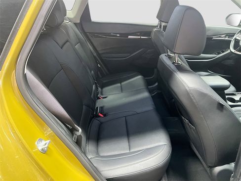 Used 2024 Kia Seltos SX image 28