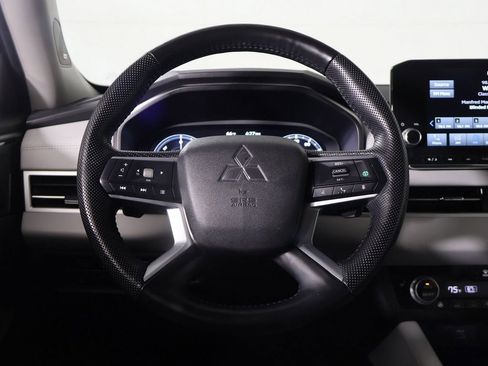 Used 2023 Mitsubishi Outlander SEL AWD/4WD image 45