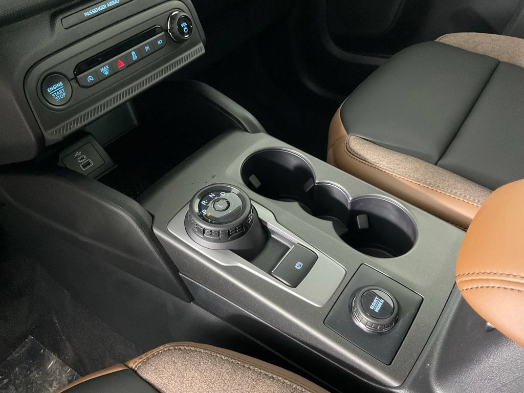 New 2026 Ford Bronco Sport Outer Banks w/ Outer Banks Tech Package+ AWD/4WD image 19