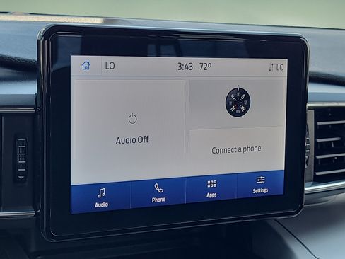 Certified 2022 Ford Explorer XLT w/ Equipment Group 202A AWD/4WD image 21