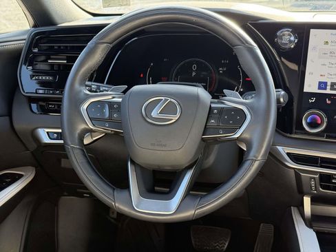 Used 2023 Lexus RX 350 Premium Plus image 9