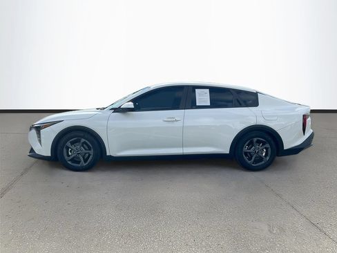 Used 2025 Kia K4 FWD image 4