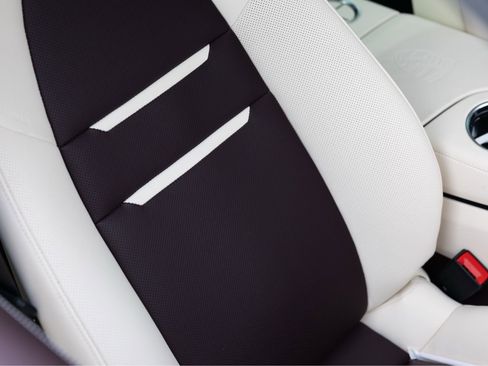 Used 2023 Porsche Panamera Turbo S Executive image 11