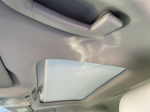 New 2026 Volkswagen Jetta SE image 18