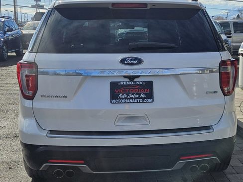 Used 2018 Ford Explorer Platinum image 6
