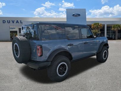 New 2025 Ford Bronco Badlands w/ Sasquatch Package