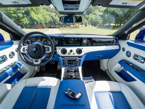 Used 2023 Rolls-Royce Ghost w/ Ghost Package image 65