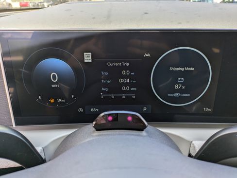 New 2026 Hyundai Tucson Limited image 27