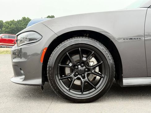 Used 2022 Dodge Charger R/T w/ Blacktop Package RWD image 16