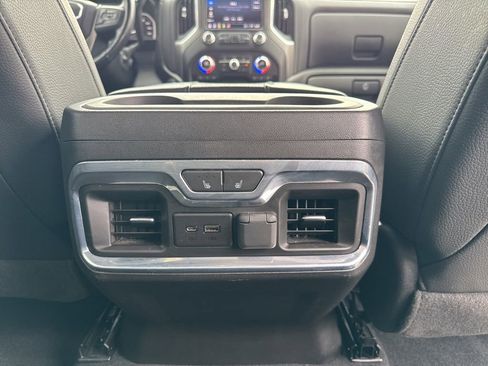 Used 2022 GMC Sierra 2500 Denali w/ Denali Ultimate Package AWD/4WD image 25