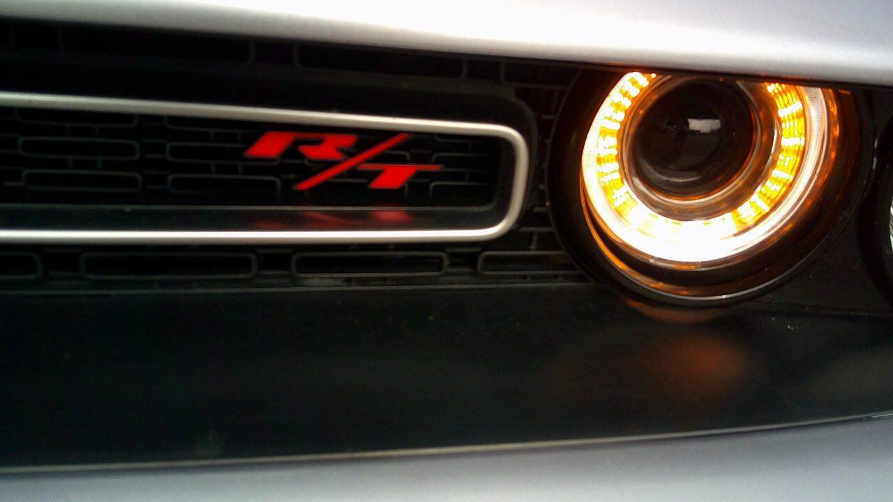 Used 2015 Dodge Challenger SXT Plus RWD image 13