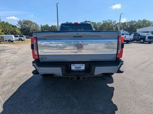 New 2026 Ford F350 4x4 Crew Cab DRW Super Duty image 6