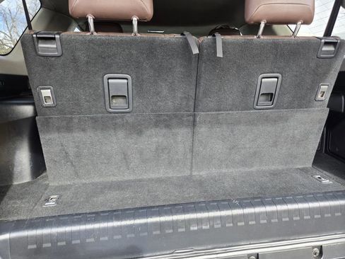 Used 2016 Toyota 4Runner Limited image 20