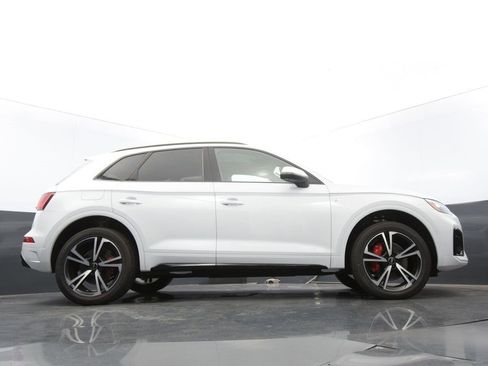 Certified 2025 Audi Q5 2.0T Premium Plus w/ Premium Plus Package image 40