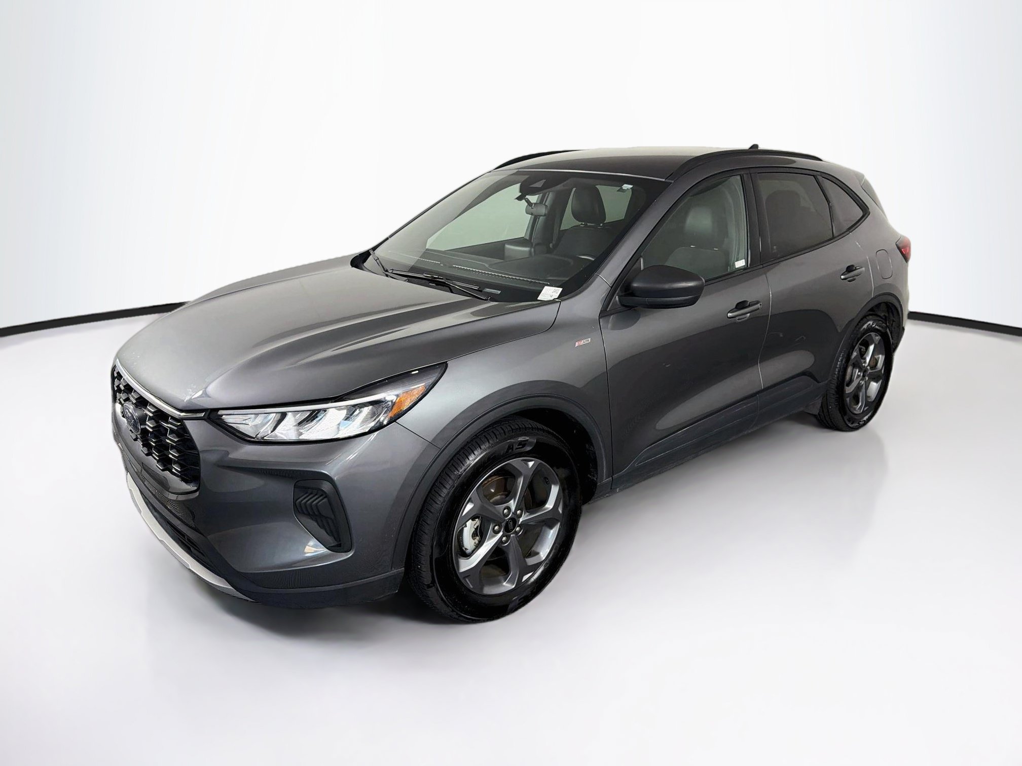 Used 2025 Ford Escape ST-Line FWD image 3
