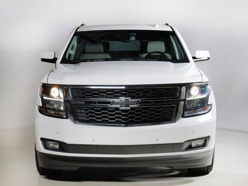 Used 2016 Chevrolet Tahoe LT w/ Luxury Package AWD/4WD image 8