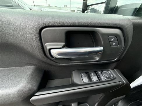 Certified 2026 Chevrolet Silverado 2500 Custom w/ Custom Value Package AWD/4WD image 30