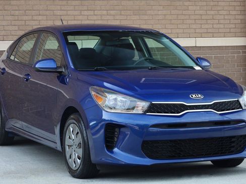 Used 2020 Kia Rio S FWD image 5