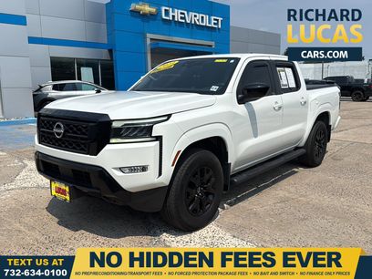 Used 2023 Nissan Frontier SV w/ Midnight Edition Package