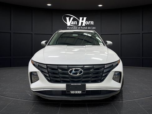 Used 2022 Hyundai Tucson SEL w/ Cargo Package AWD/4WD image 2