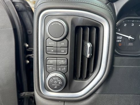 Used 2019 GMC Sierra 1500 Denali w/ Driver Alert Package II image 15