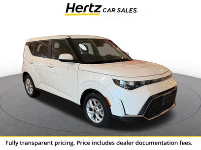 Used 2025 Kia Soul LX w/ LX Technology Package