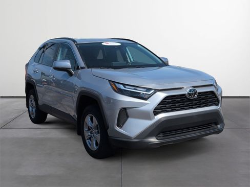 Certified 2023 Toyota RAV4 XLE w/ Convenience Package FWD image 7