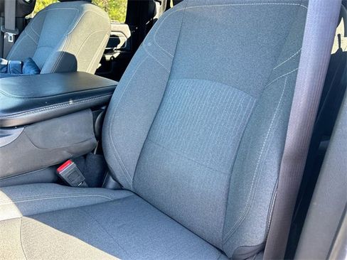 Used 2022 RAM 2500 Big Horn w/ Level C Equiment Group image 15