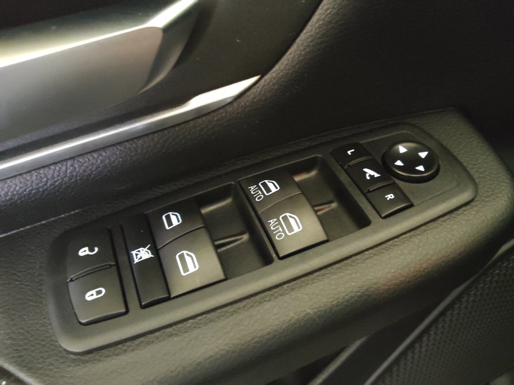 Used 2022 RAM 1500 Big Horn AWD/4WD image 27