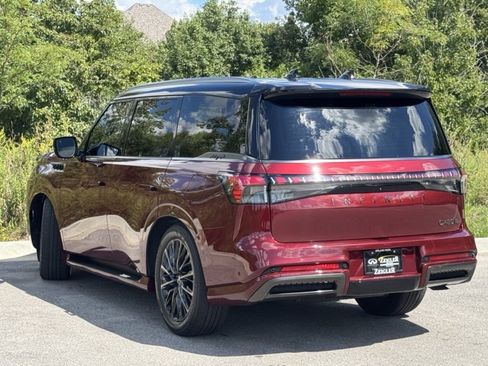 Certified 2025 INFINITI QX80 Autograph w/ Premium Cargo Package image 4