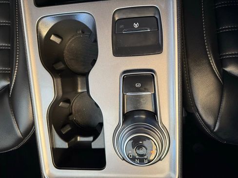 Used 2024 Ford Edge SEL w/ Convenience Package image 31