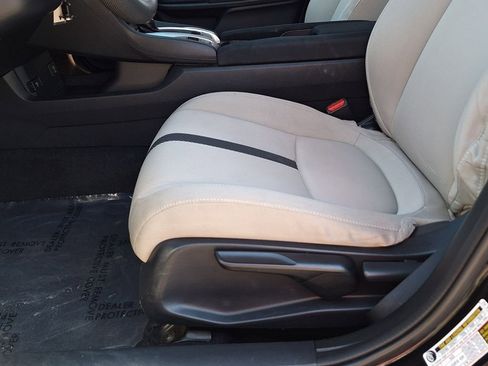 Used 2017 Honda Civic LX image 11