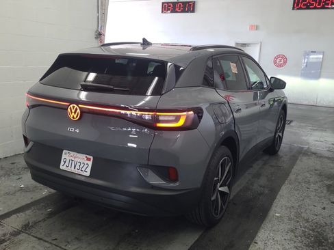 Used 2023 Volkswagen ID.4 Pro S AWD/4WD image 2