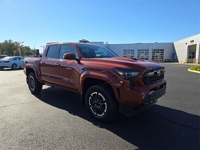 New 2025 Toyota Tacoma TRD Sport
