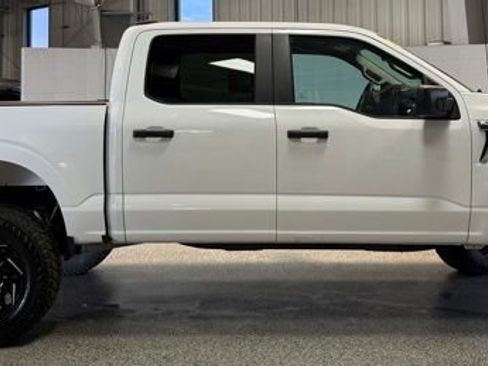 Used 2023 Ford F150 XLT AWD/4WD image 7