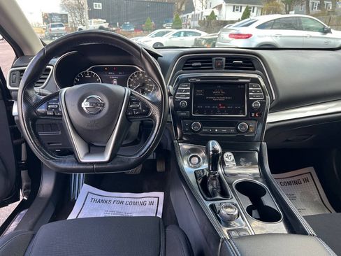 Used 2019 Nissan Maxima 3.5 S w/ Floor Mat Group FWD image 21