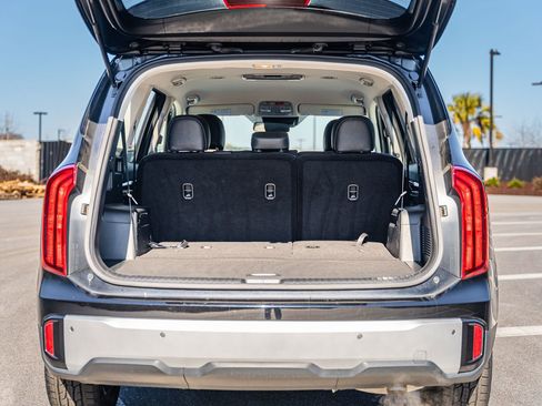 Used 2024 Kia Telluride LX image 15