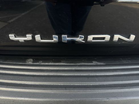 Used 2021 GMC Yukon Denali image 33