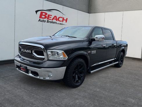 Used 2017 RAM 1500 Limited AWD/4WD image 3