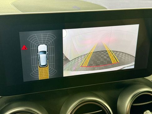 Certified 2022 Mercedes-Benz GLC 300 image 15