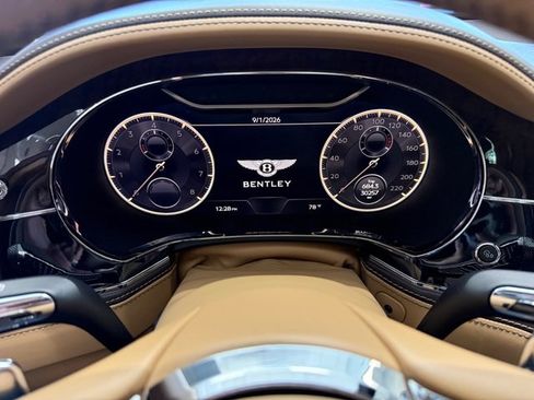 Used 2022 Bentley Flying Spur V8 AWD/4WD image 23