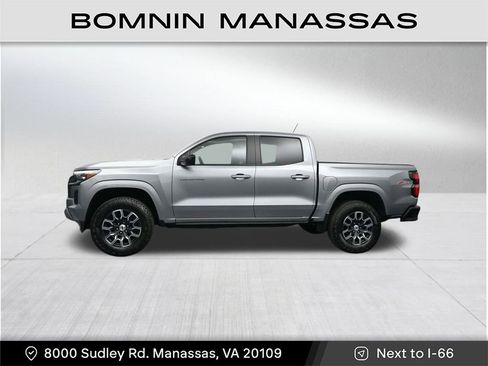 Used 2024 Chevrolet Colorado Z71 w/ Z71 Convenience Package 2 image 8