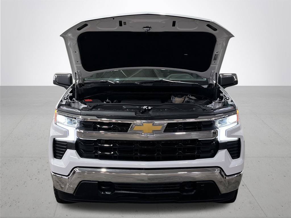 Certified 2025 Chevrolet Silverado 1500 LT w/ Work Truck Package AWD/4WD image 5