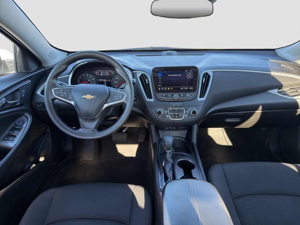 Used 2024 Chevrolet Malibu LT FWD image 14