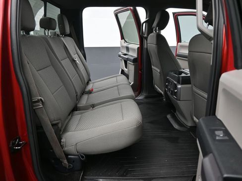 Used 2019 Ford F150 XLT w/ Equipment Group 302A Luxury image 16