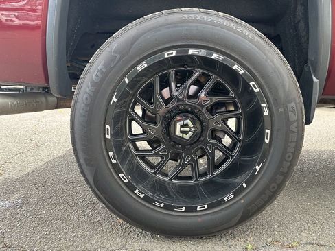 Used 2016 GMC Sierra 1500 Denali w/ Enhanced Driver Alert Package image 9