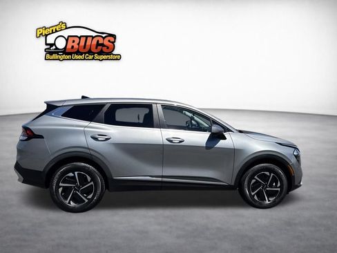 Used 2023 Kia Sportage LX AWD/4WD image 6