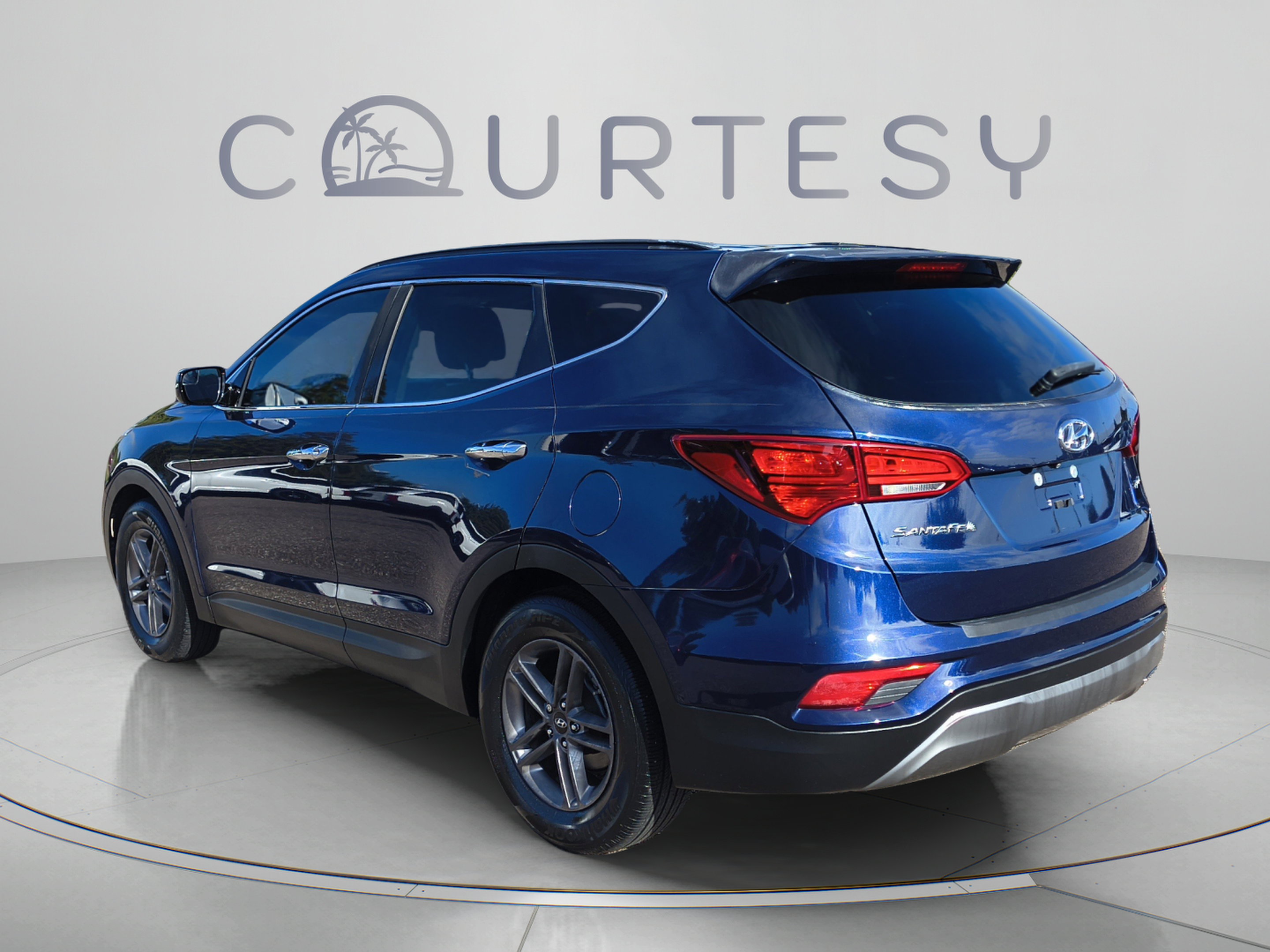 Used 2017 Hyundai Santa Fe Sport FWD image 4