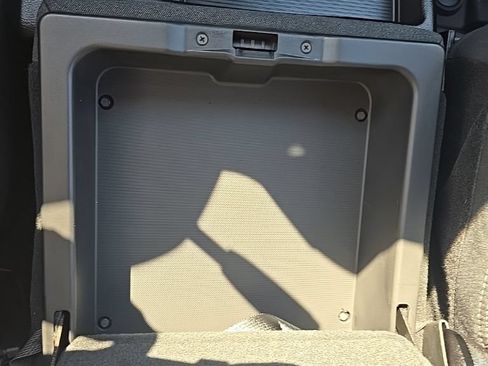 New 2026 RAM 2500 Big Horn AWD/4WD image 36