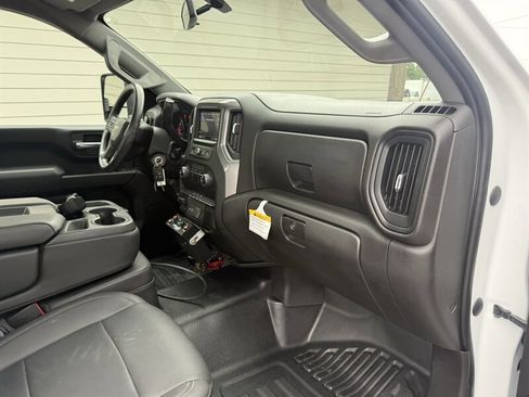 Used 2022 Chevrolet Silverado 2500 W/T w/ WT Fleet Convenience Package AWD/4WD image 8